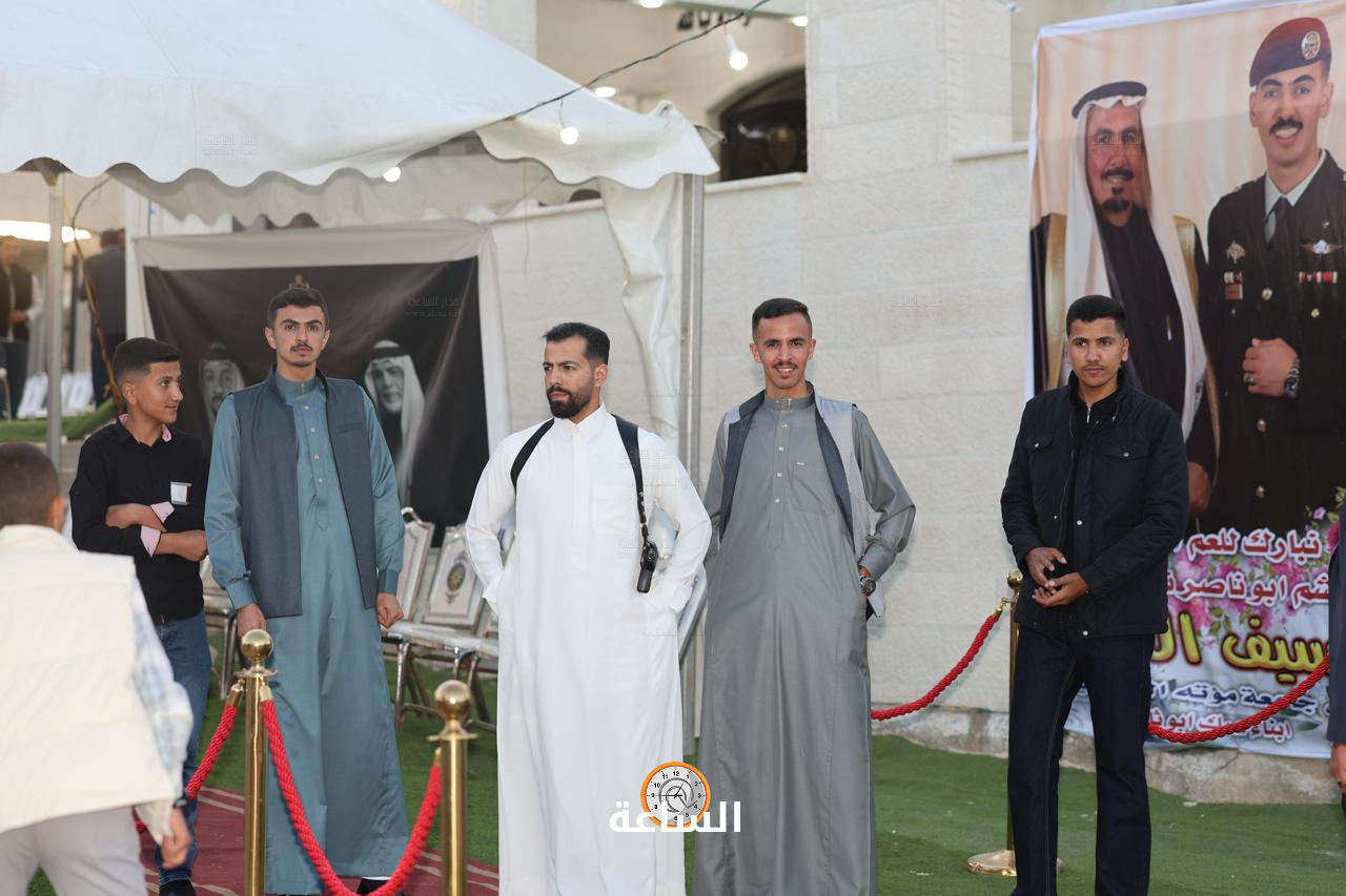 Madar Al-Saa Images 0.41106358814217536