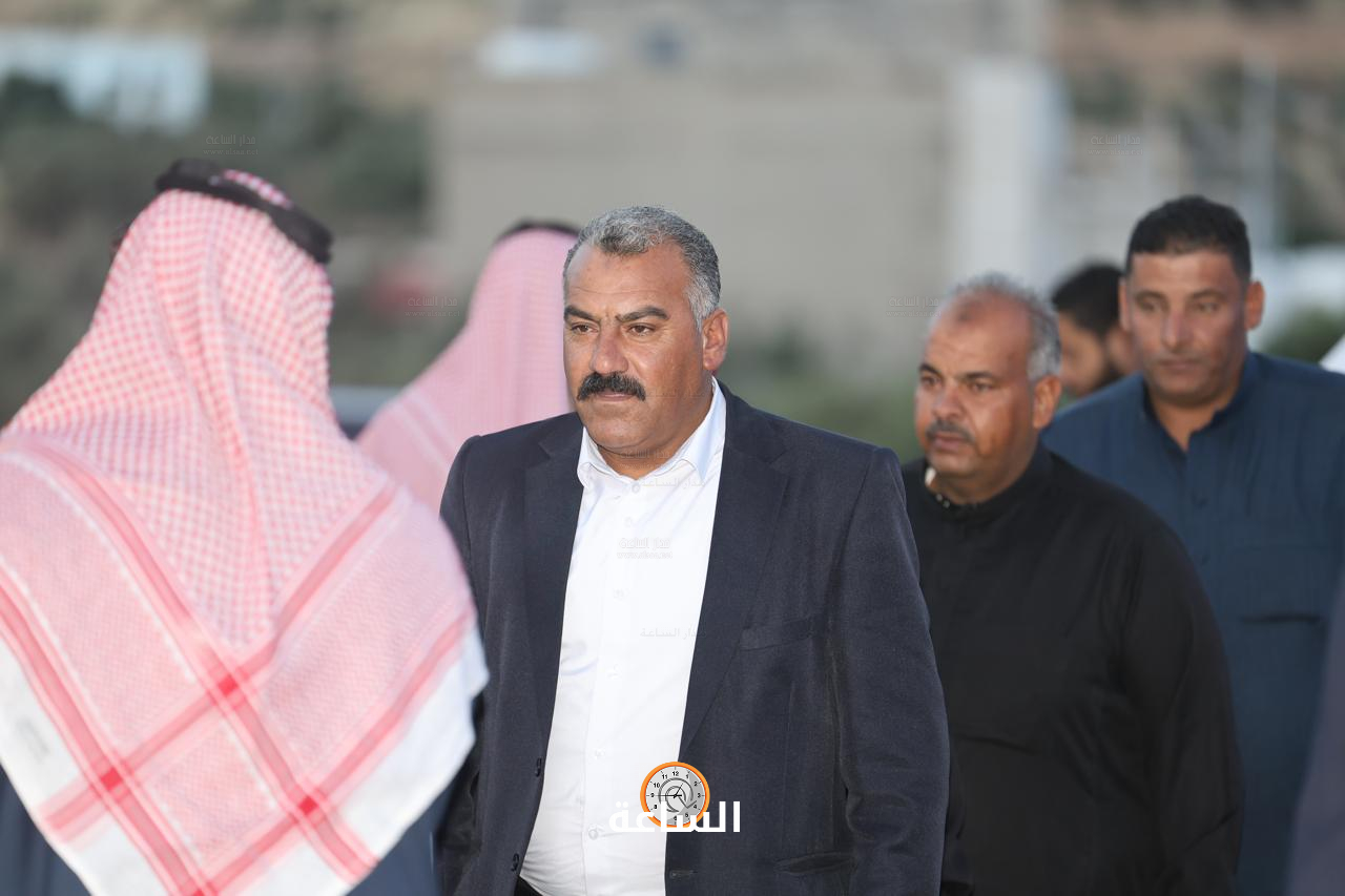 Madar Al-Saa Images 0.49098799530599846