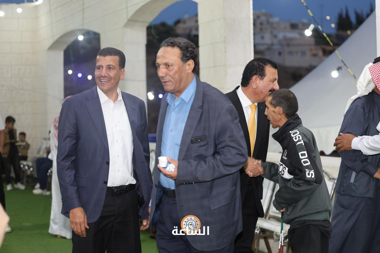 Madar Al-Saa Images 0.6187236554021823