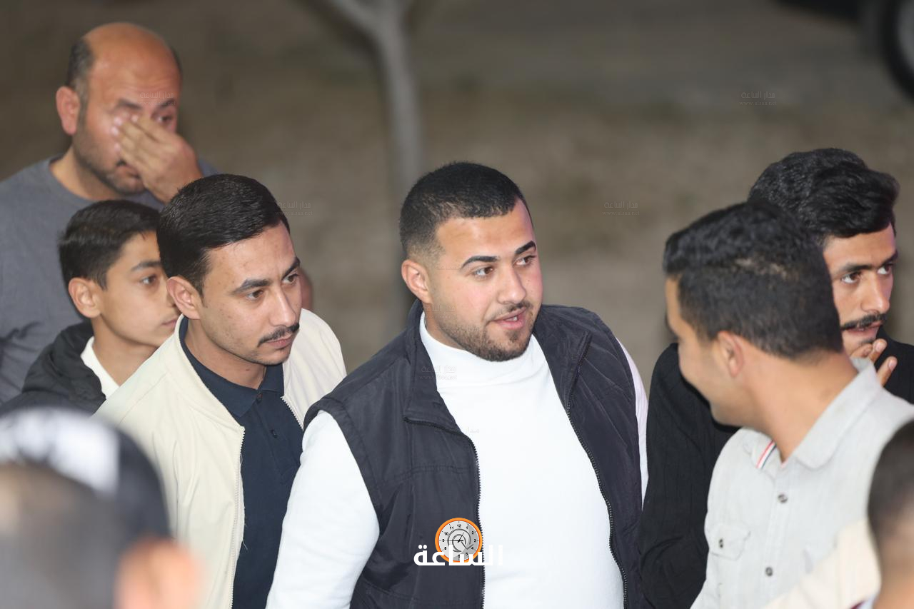 Madar Al-Saa Images 0.42425458083988954