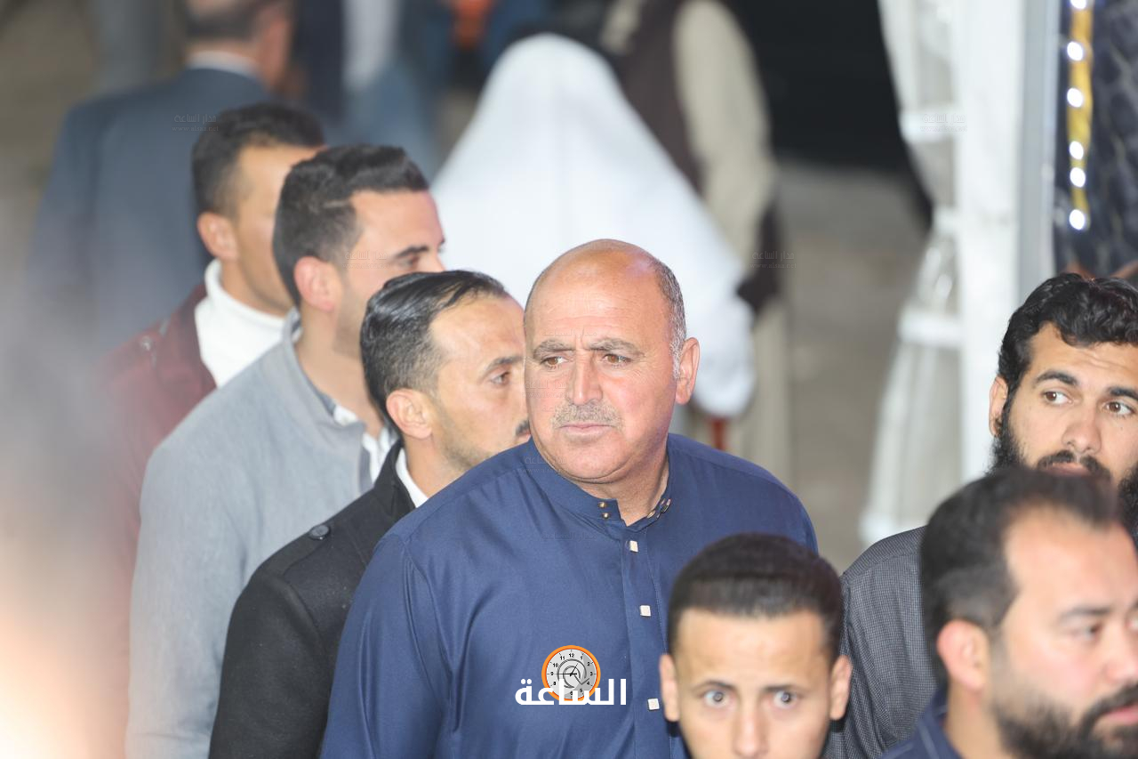 Madar Al-Saa Images 0.5041898089880674