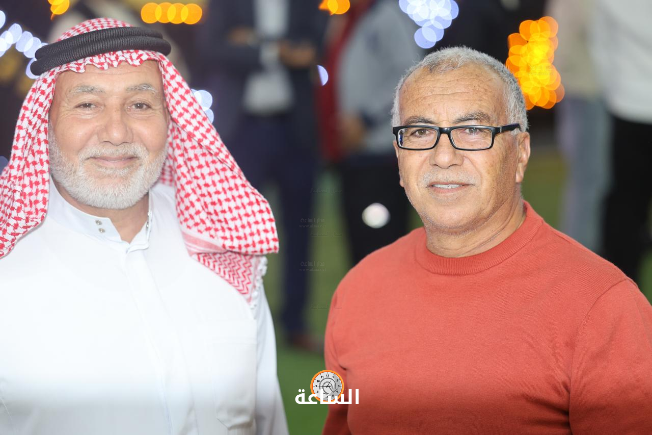 Madar Al-Saa Images 0.2048761234100166