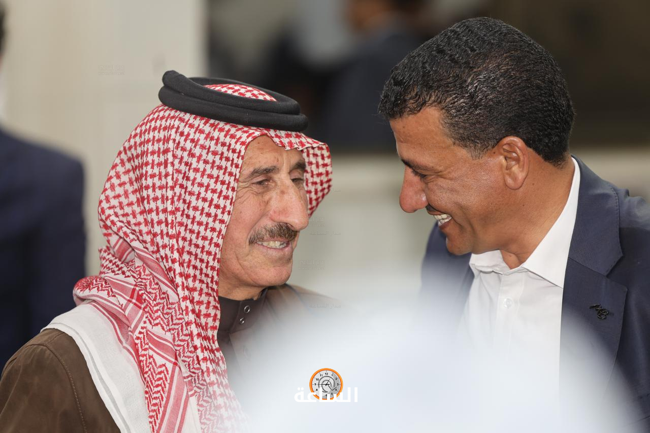Madar Al-Saa Images 0.008407043884347765