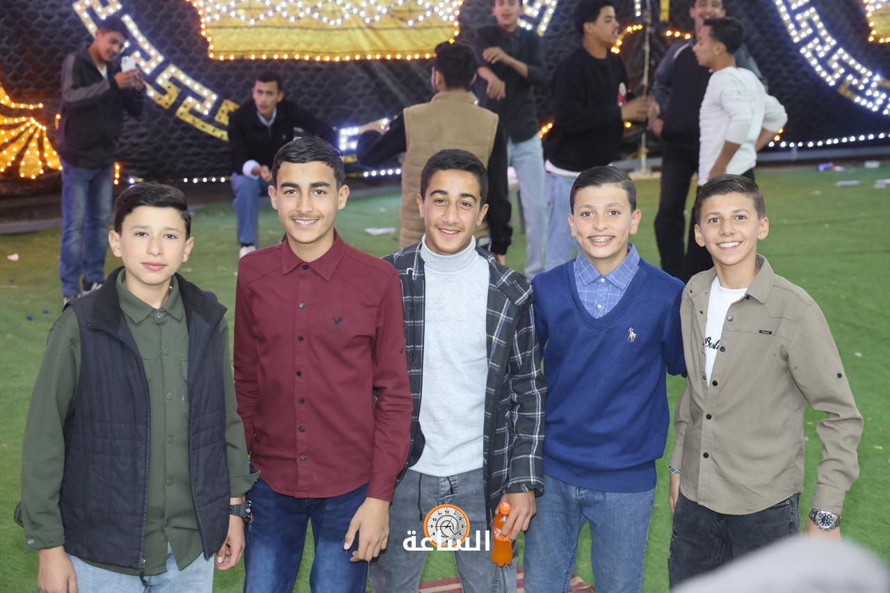 Madar Al-Saa Images 0.19630700800765766