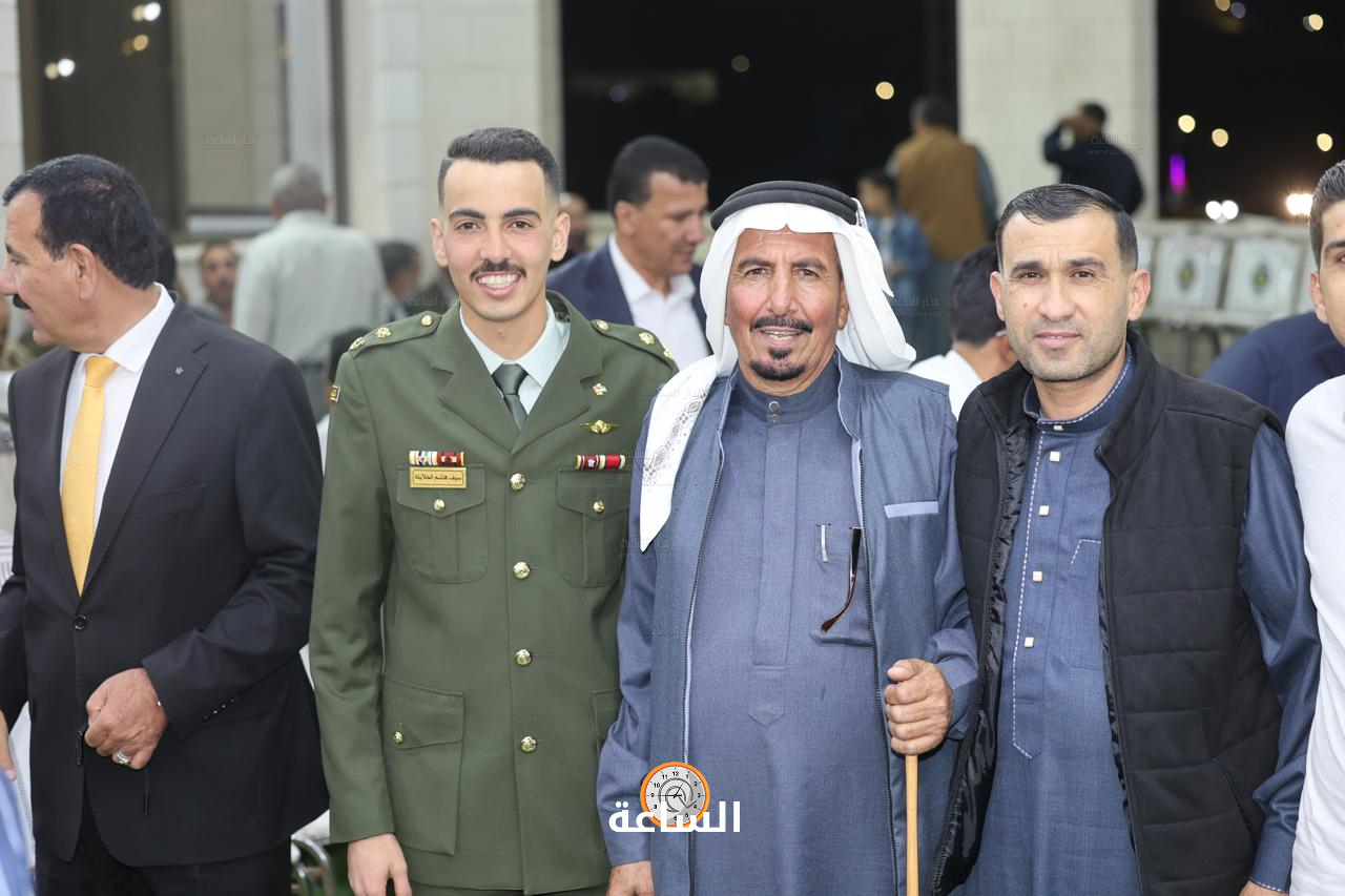 Madar Al-Saa Images 0.7259728134315722
