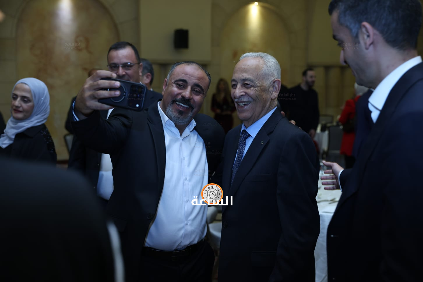 Madar Al-Saa Images 0.5852883852012001