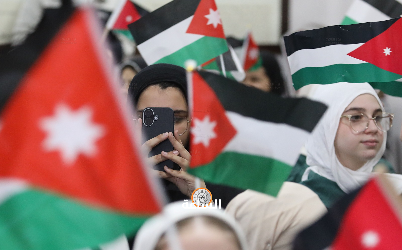 Madar Al-Saa Images 0.6391277602780858