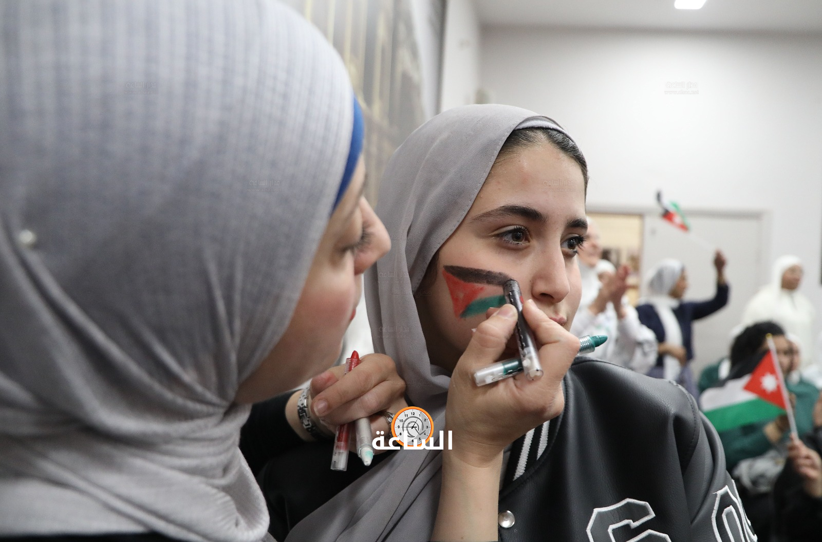 Madar Al-Saa Images 0.9169173835108946