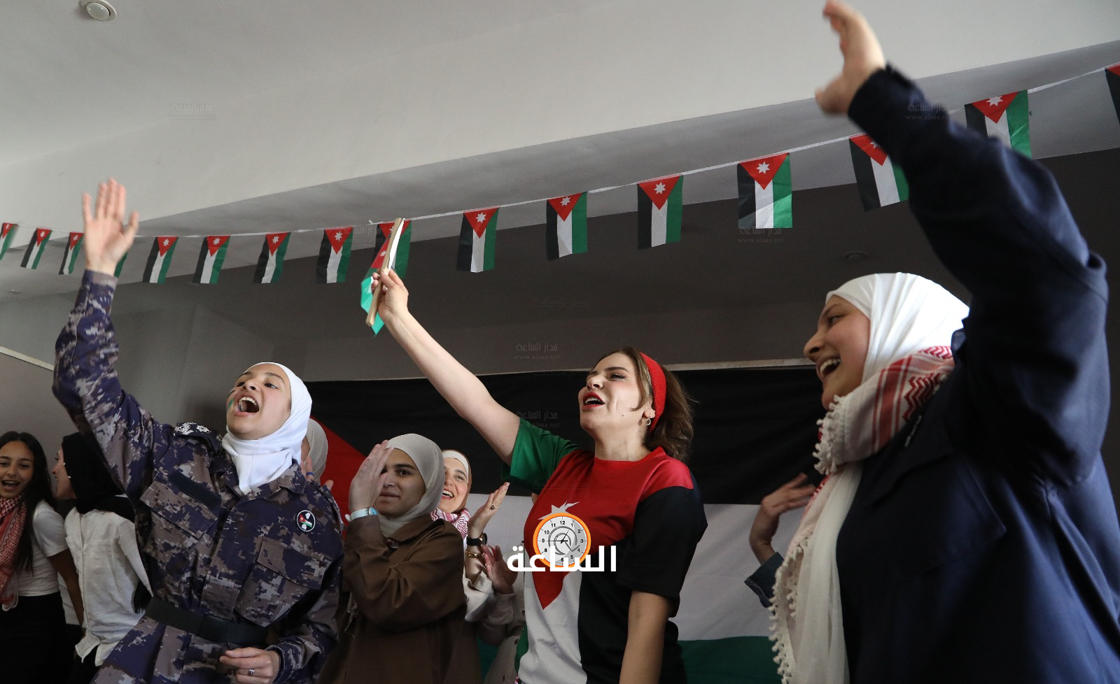 Madar Al-Saa Images 0.4786854479157858