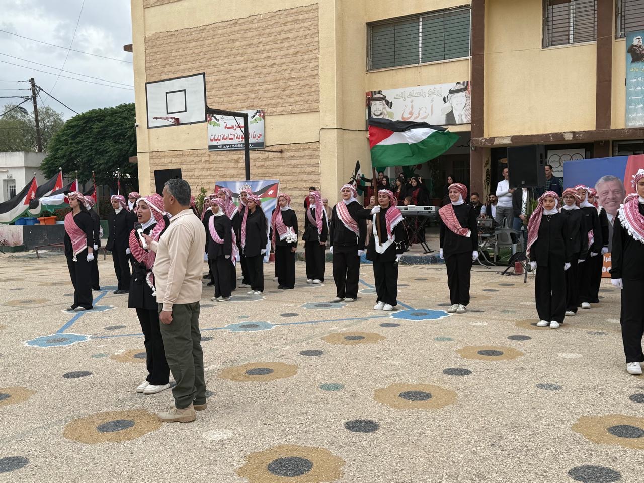 Madar Al-Saa Images 0.6264800768571421