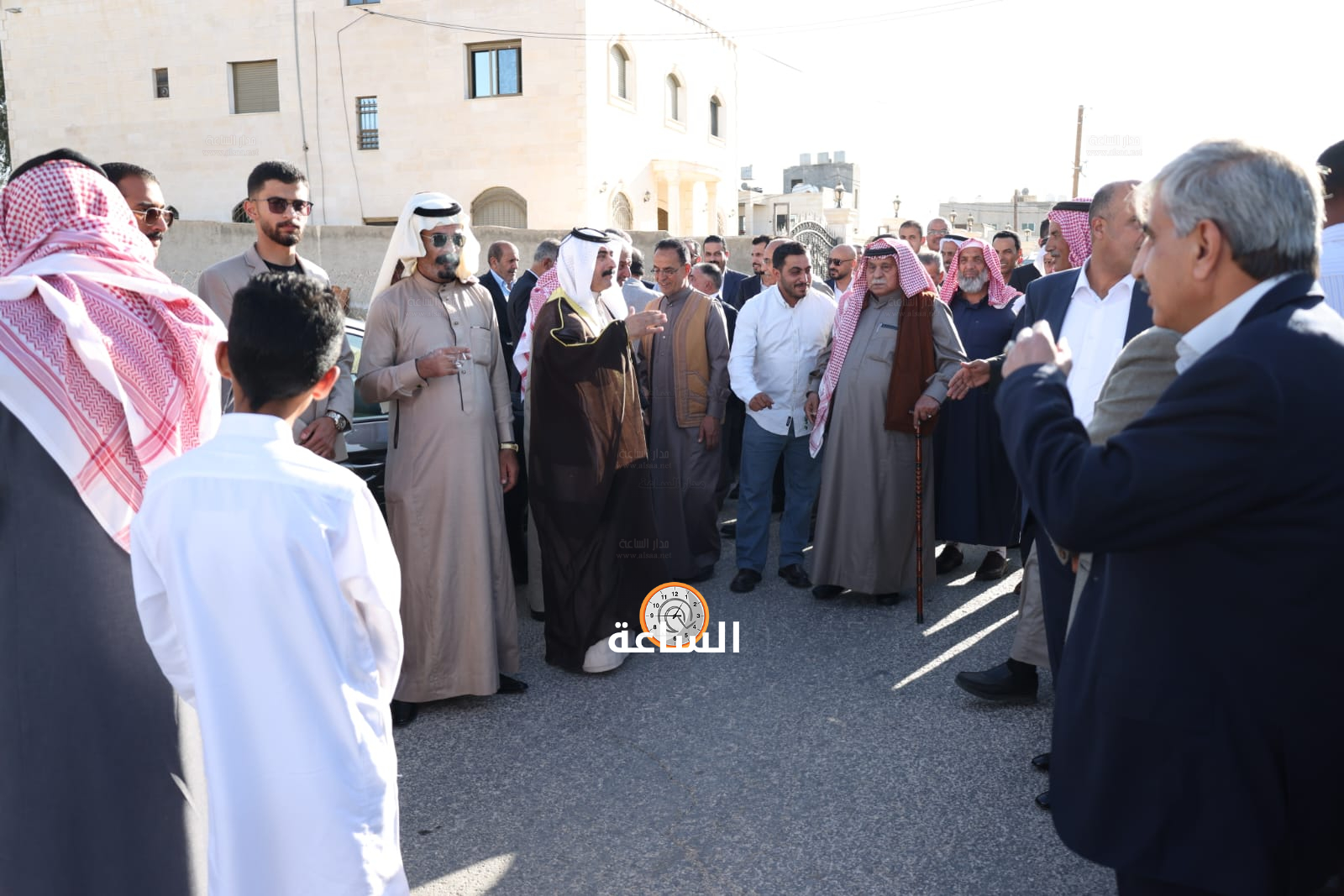 Madar Al-Saa Images 0.6324760584529594