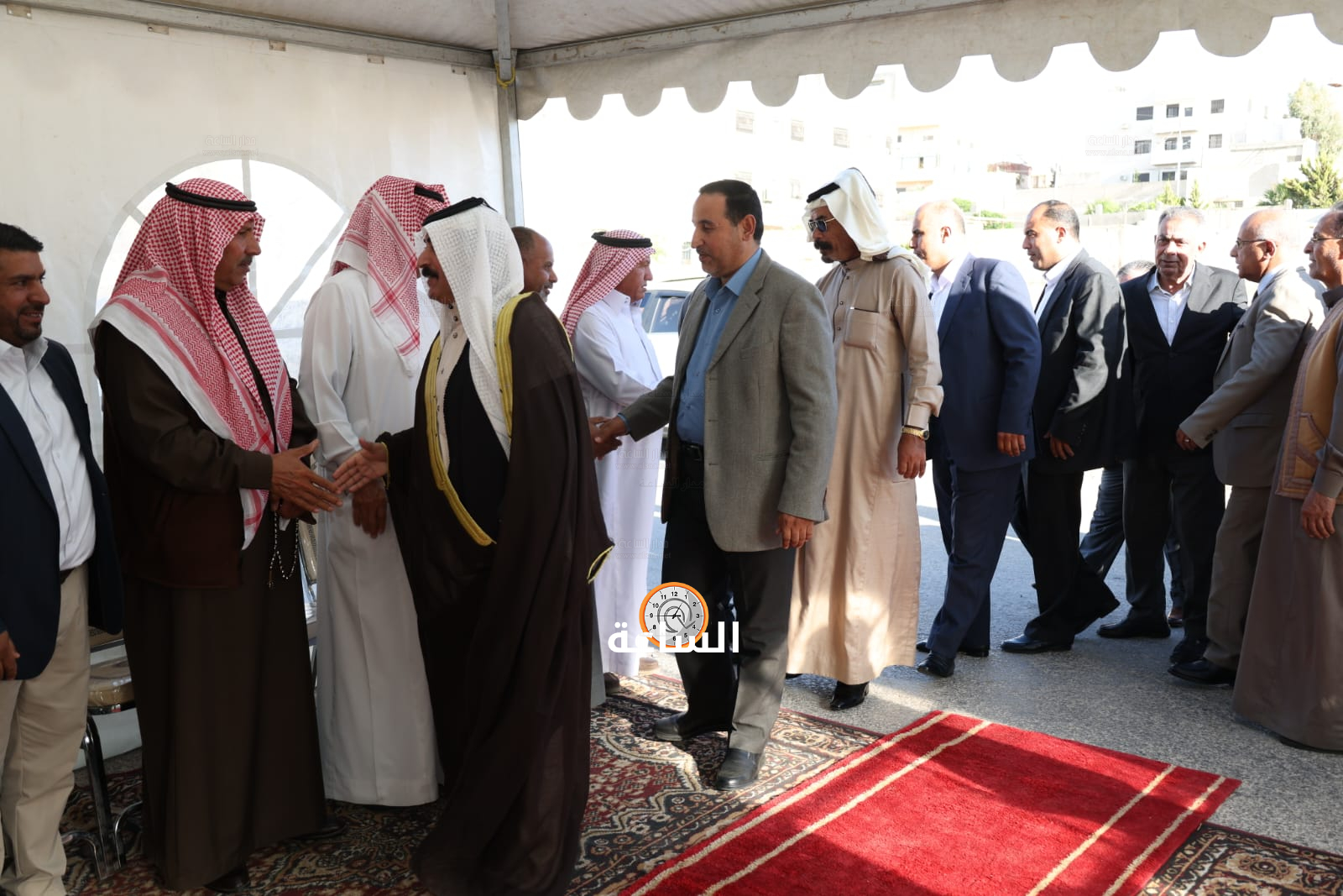 Madar Al-Saa Images 0.6047120545167487