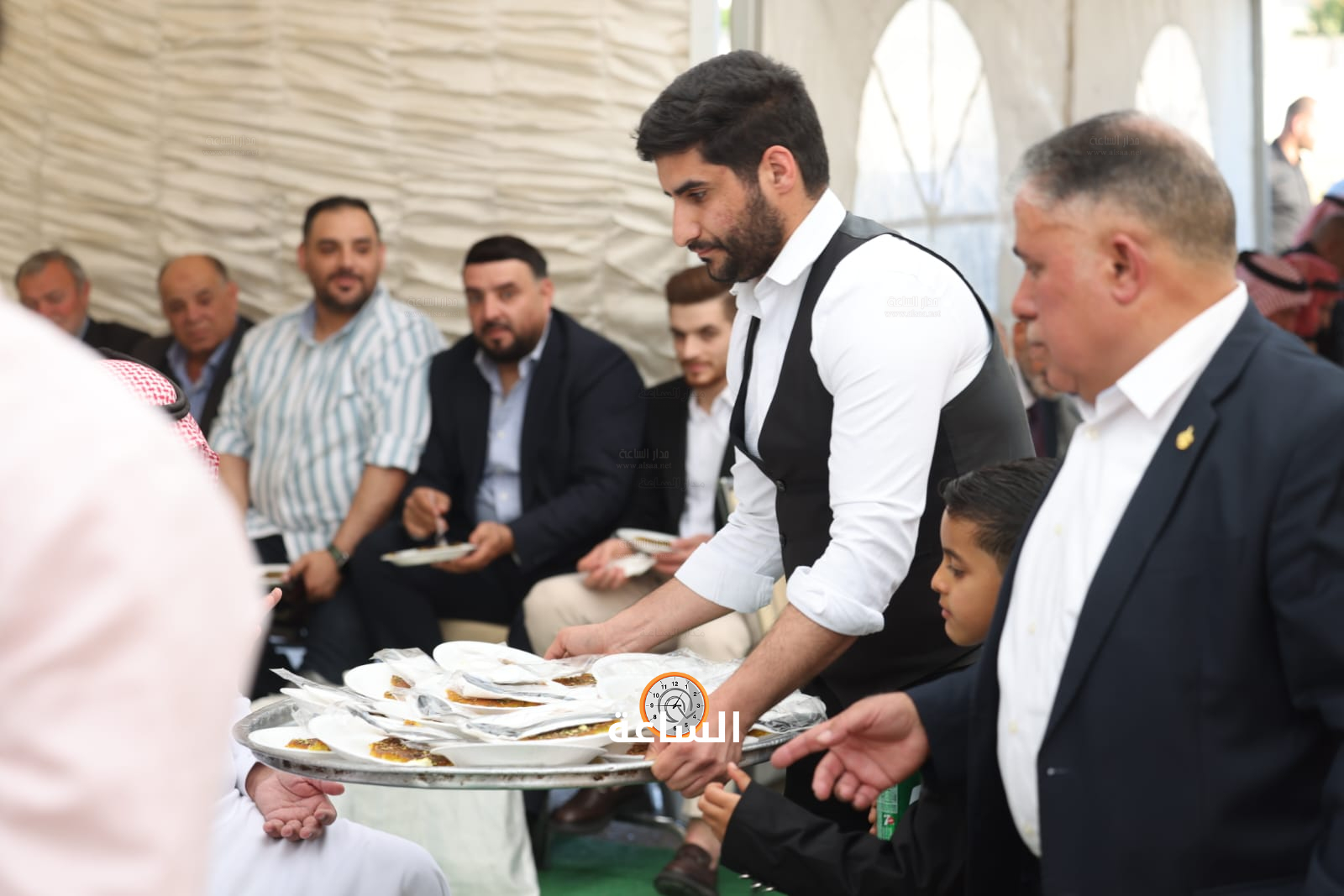 Madar Al-Saa Images 0.7154012584677083