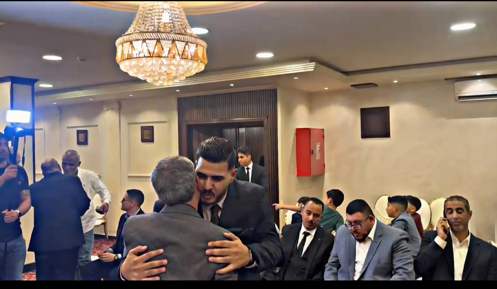 Madar Al-Saa Images 0.302432067886499