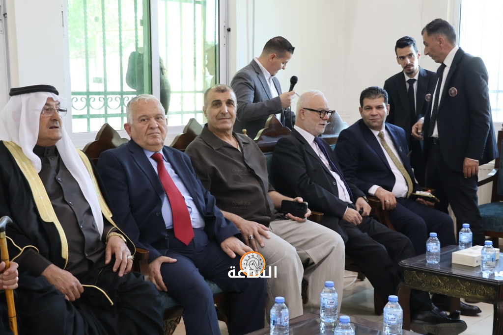 Madar Al-Saa Images 0.15123544012480183