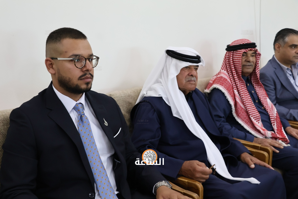 Madar Al-Saa Images 0.04343716780444473