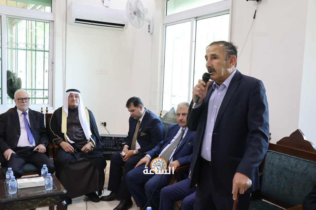 Madar Al-Saa Images 0.7209986050120459