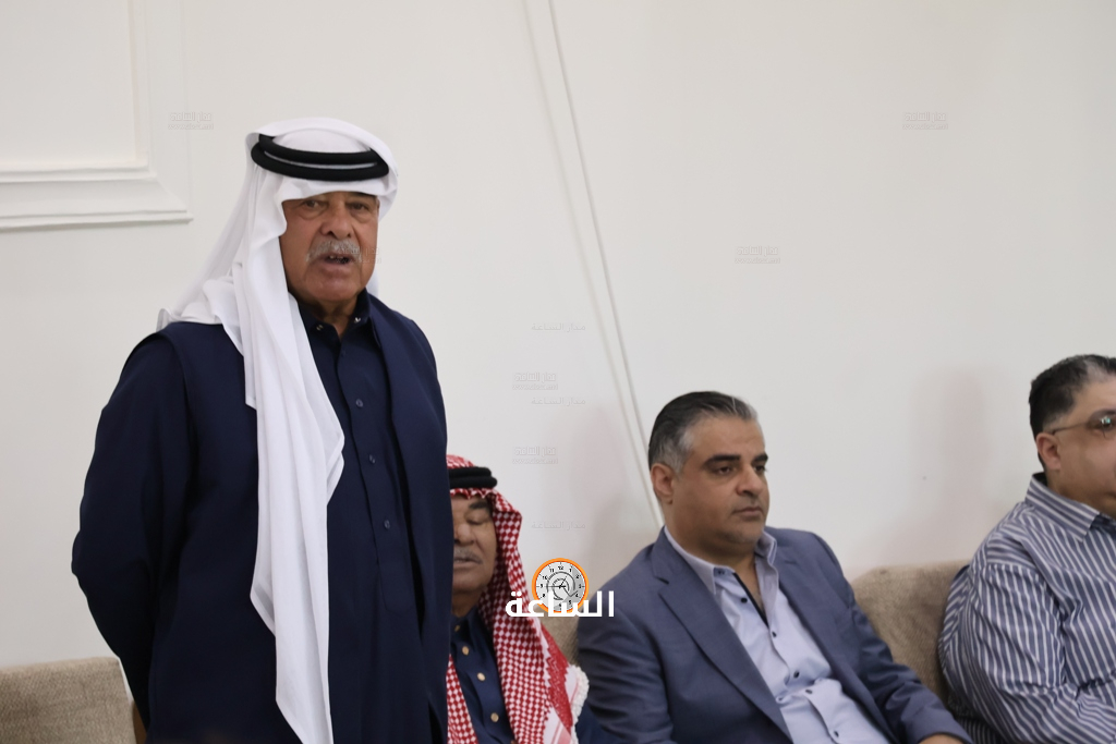Madar Al-Saa Images 0.4190385357596329