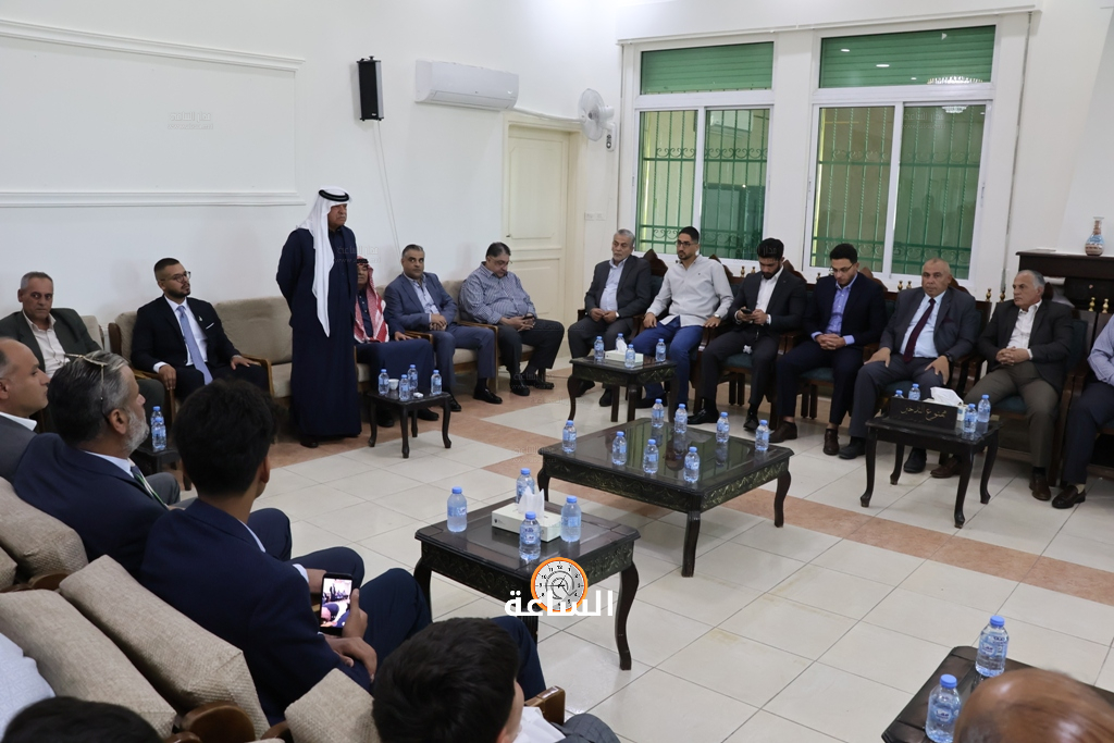 Madar Al-Saa Images 0.584082241955345