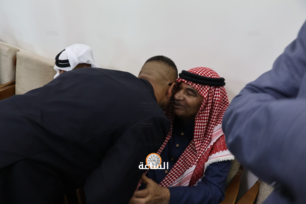 Madar Al-Saa Images 0.40547795415327115