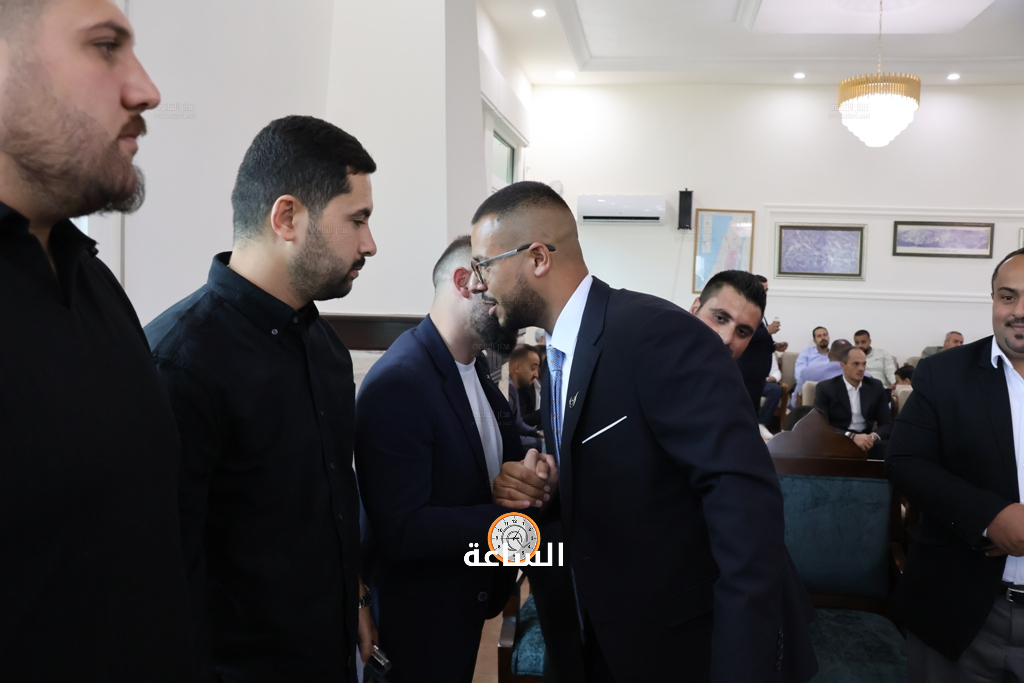 Madar Al-Saa Images 0.5600452621259867