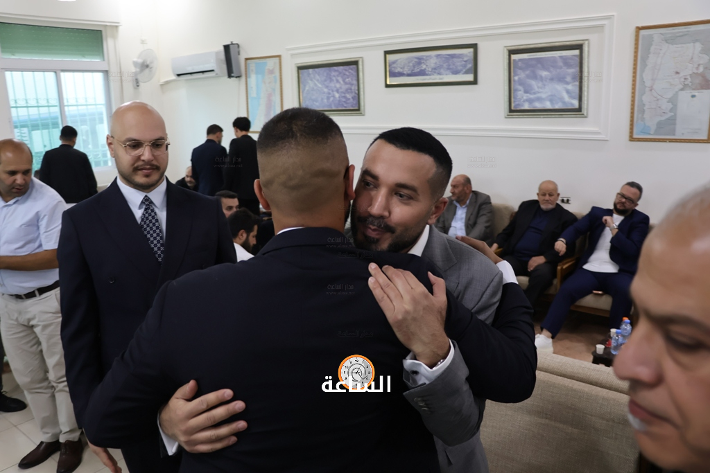 Madar Al-Saa Images 0.5079196088017854