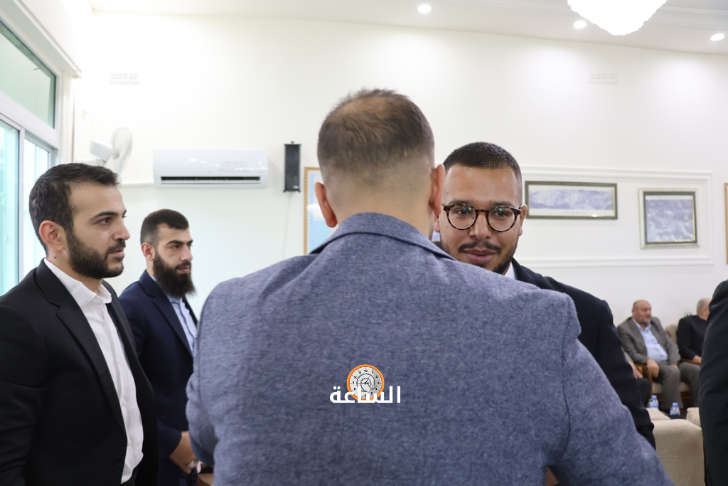 Madar Al-Saa Images 0.17250226562971716