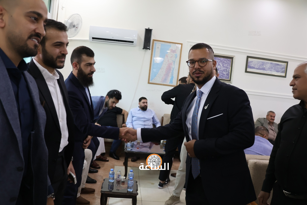 Madar Al-Saa Images 0.15832714595210384