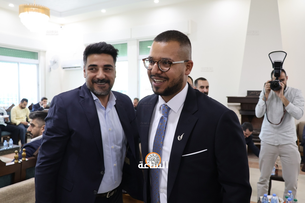 Madar Al-Saa Images 0.43627470055323414