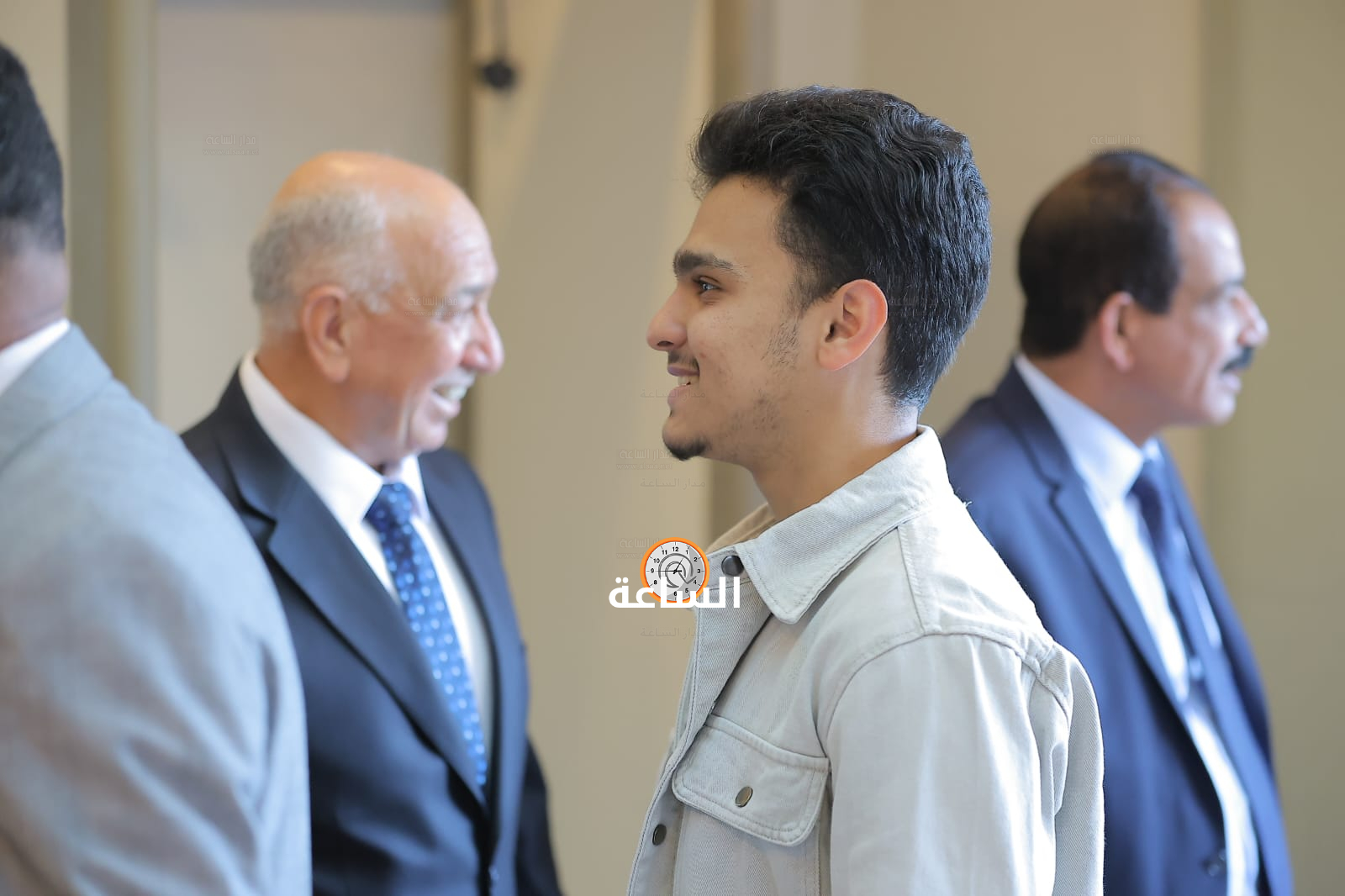 Madar Al-Saa Images 0.5490952563422348