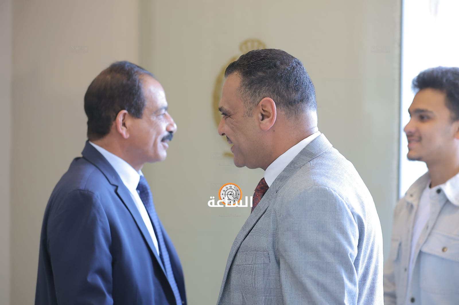 Madar Al-Saa Images 0.45328538924133543