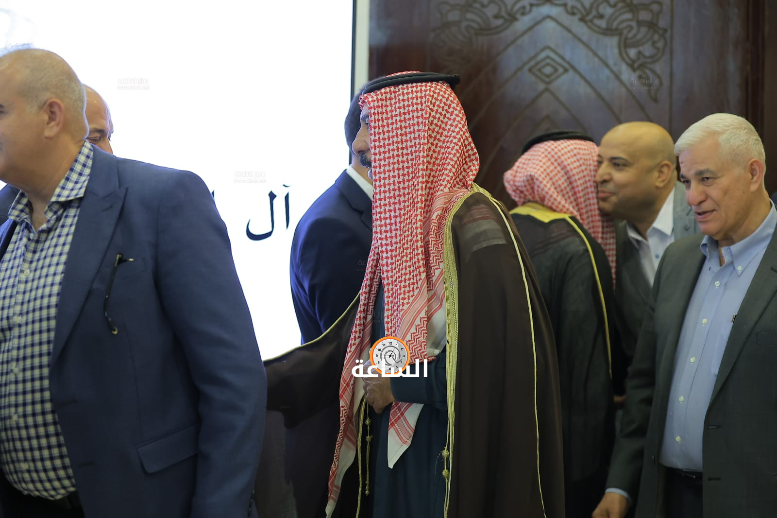 Madar Al-Saa Images 0.4128279038866268