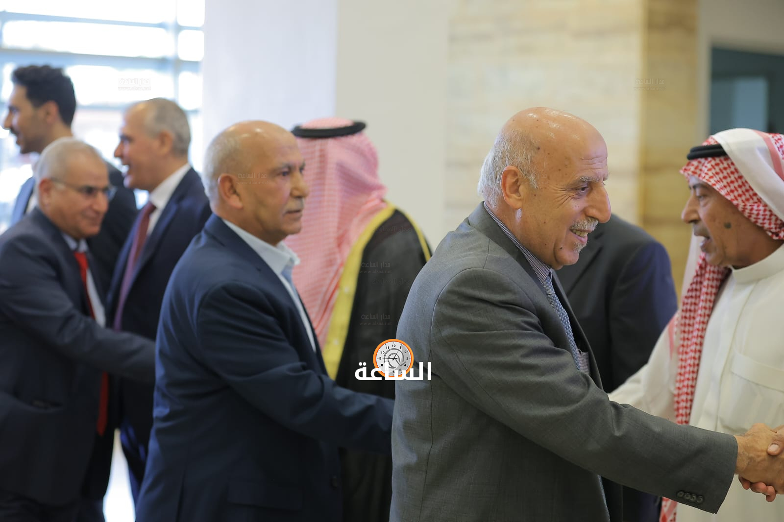 Madar Al-Saa Images 0.3708593752058761