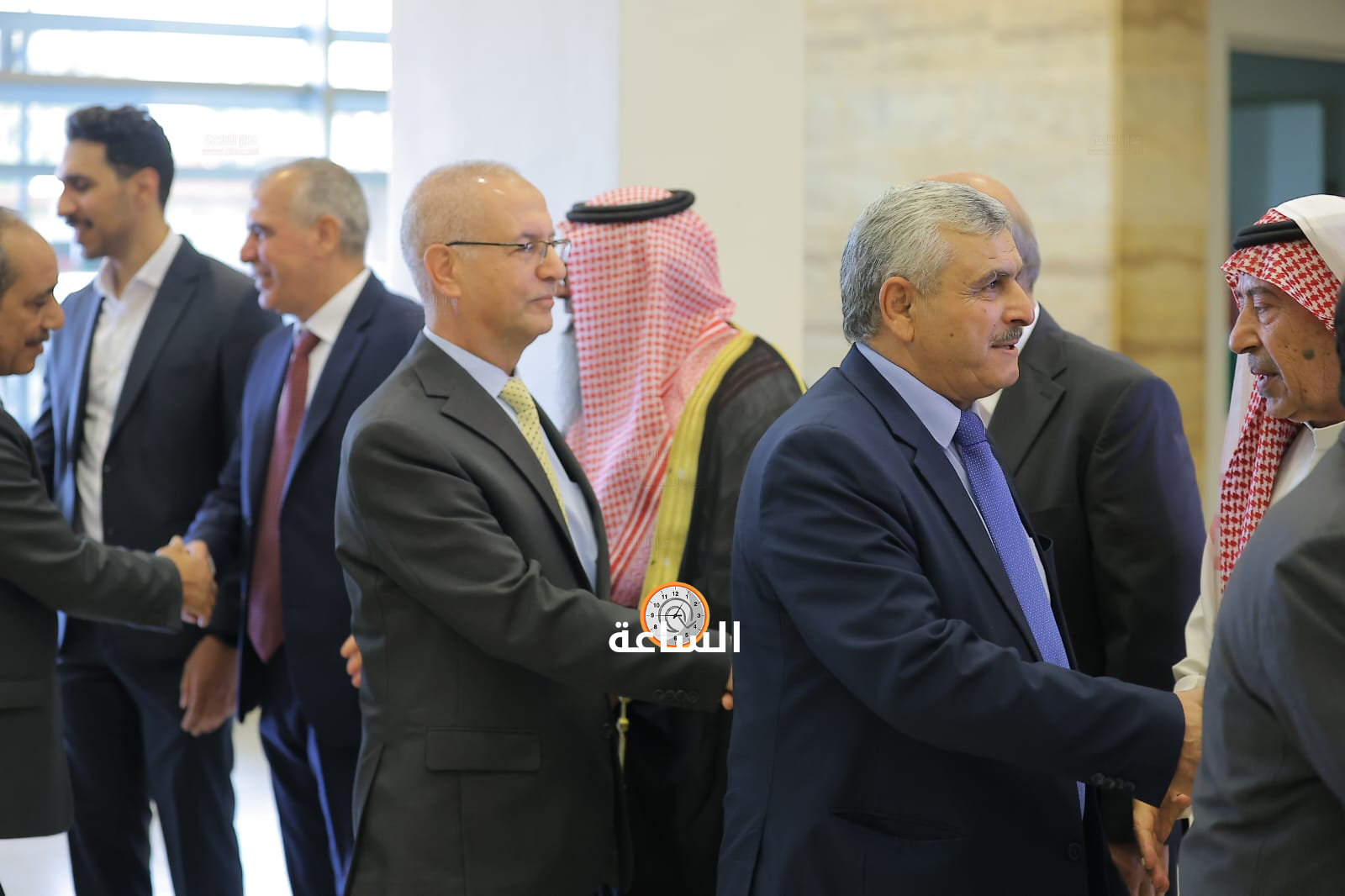 Madar Al-Saa Images 0.3791503343707626