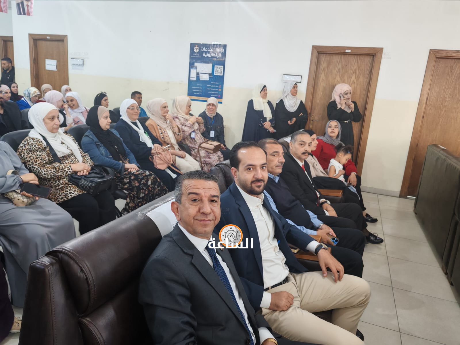 Madar Al-Saa Images 0.6946452847456912