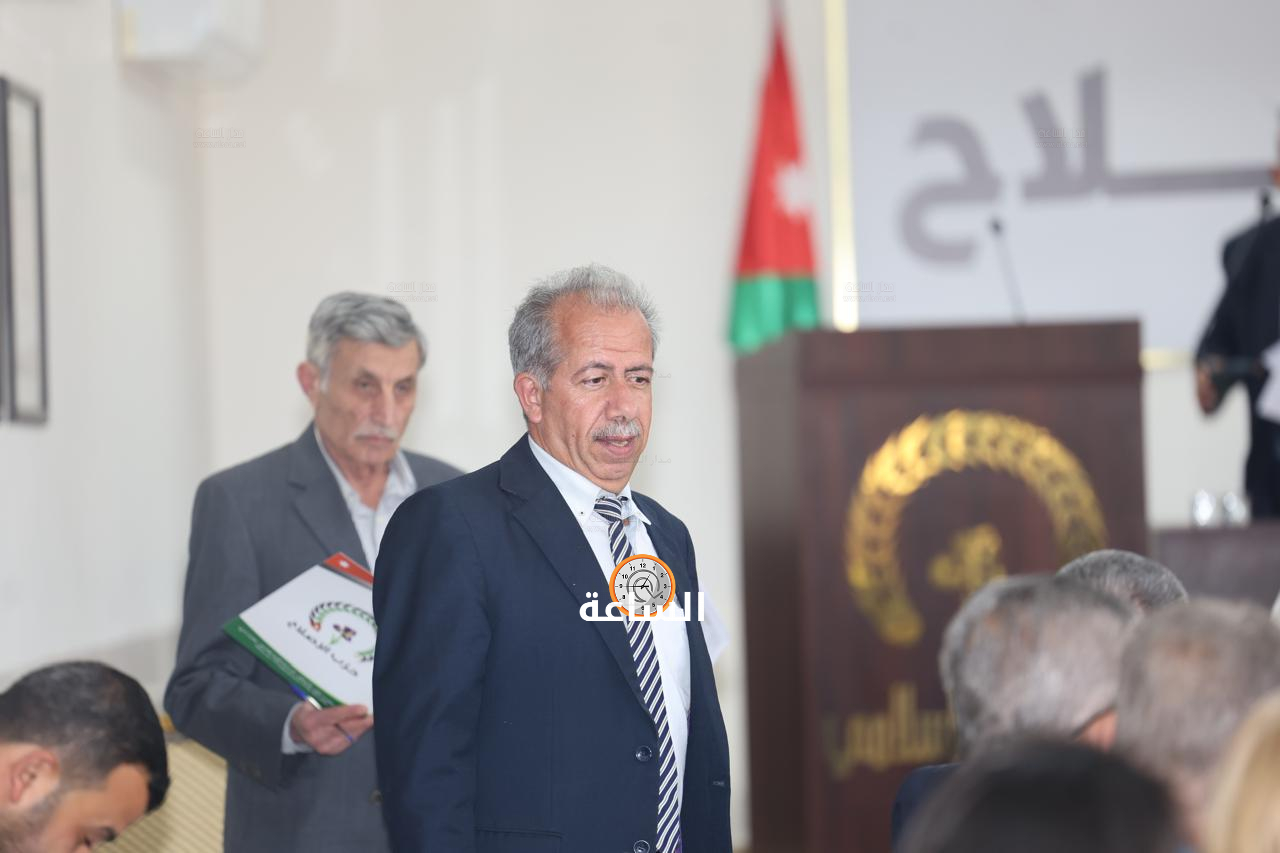 Madar Al-Saa Images 0.6563187901631239