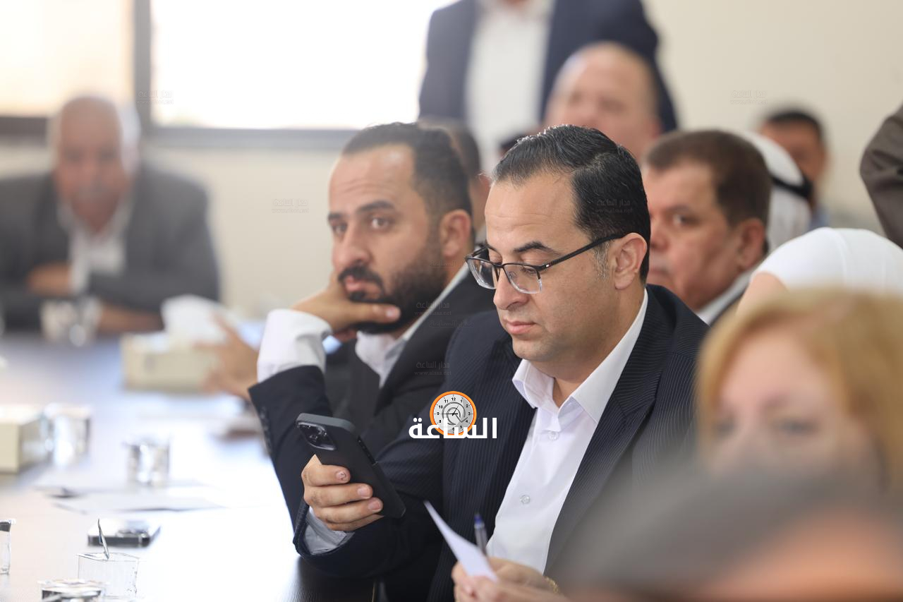 Madar Al-Saa Images 0.8763395625103997