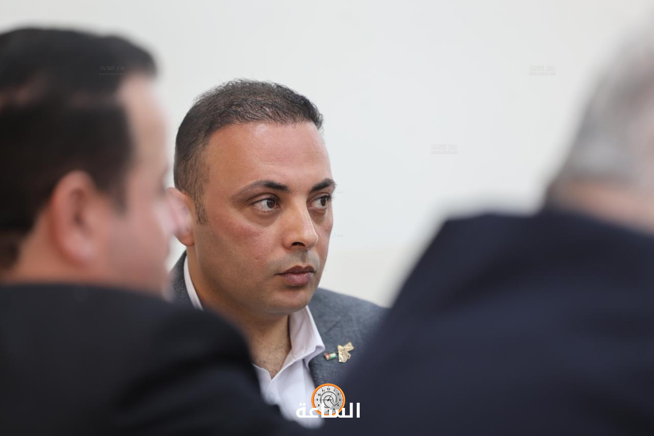 Madar Al-Saa Images 0.38915990490589436