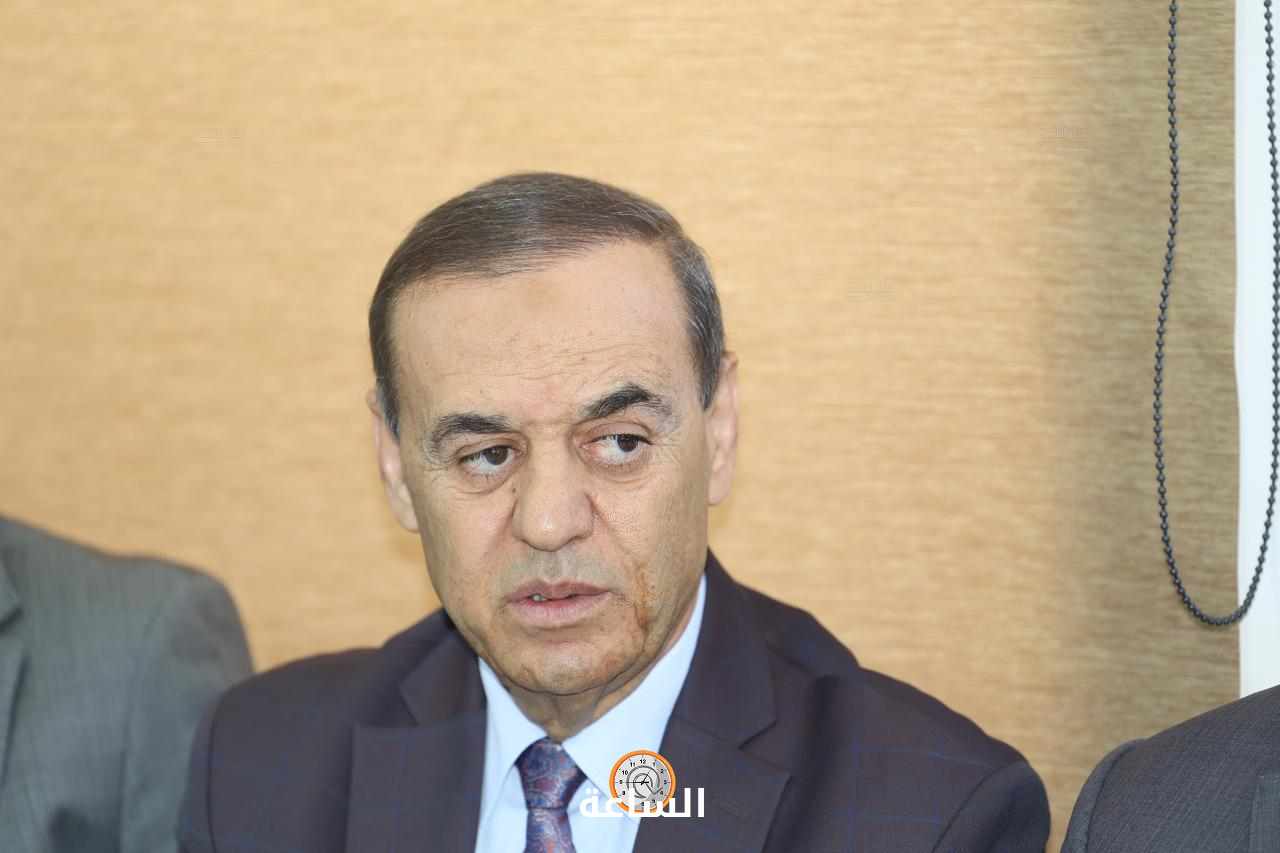 Madar Al-Saa Images 0.8889189594582417
