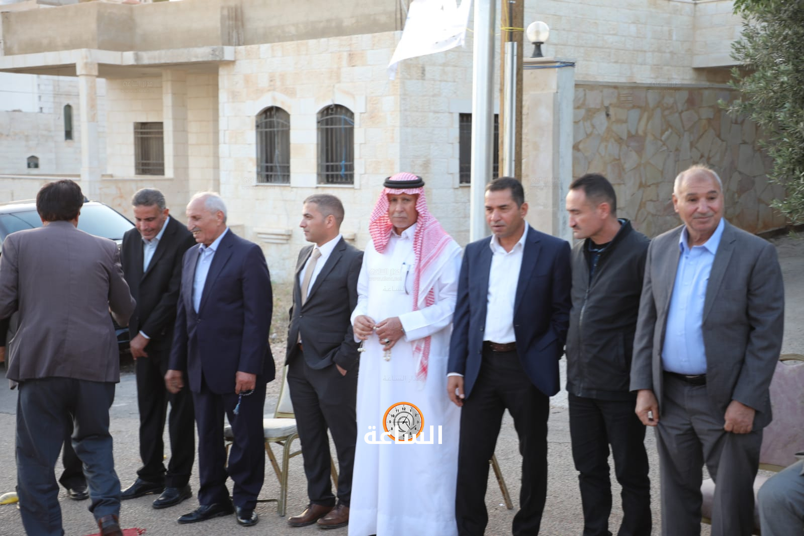 Madar Al-Saa Images 0.5373318635531356