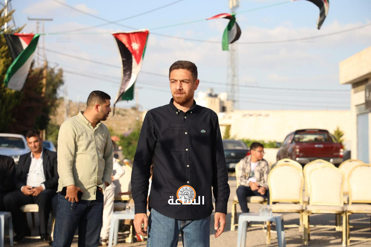 Madar Al-Saa Images 0.5488815400340464