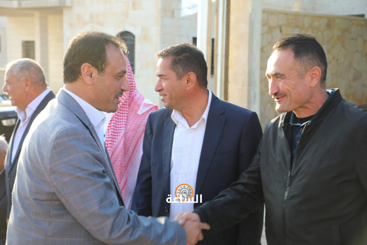 Madar Al-Saa Images 0.34387535821147874