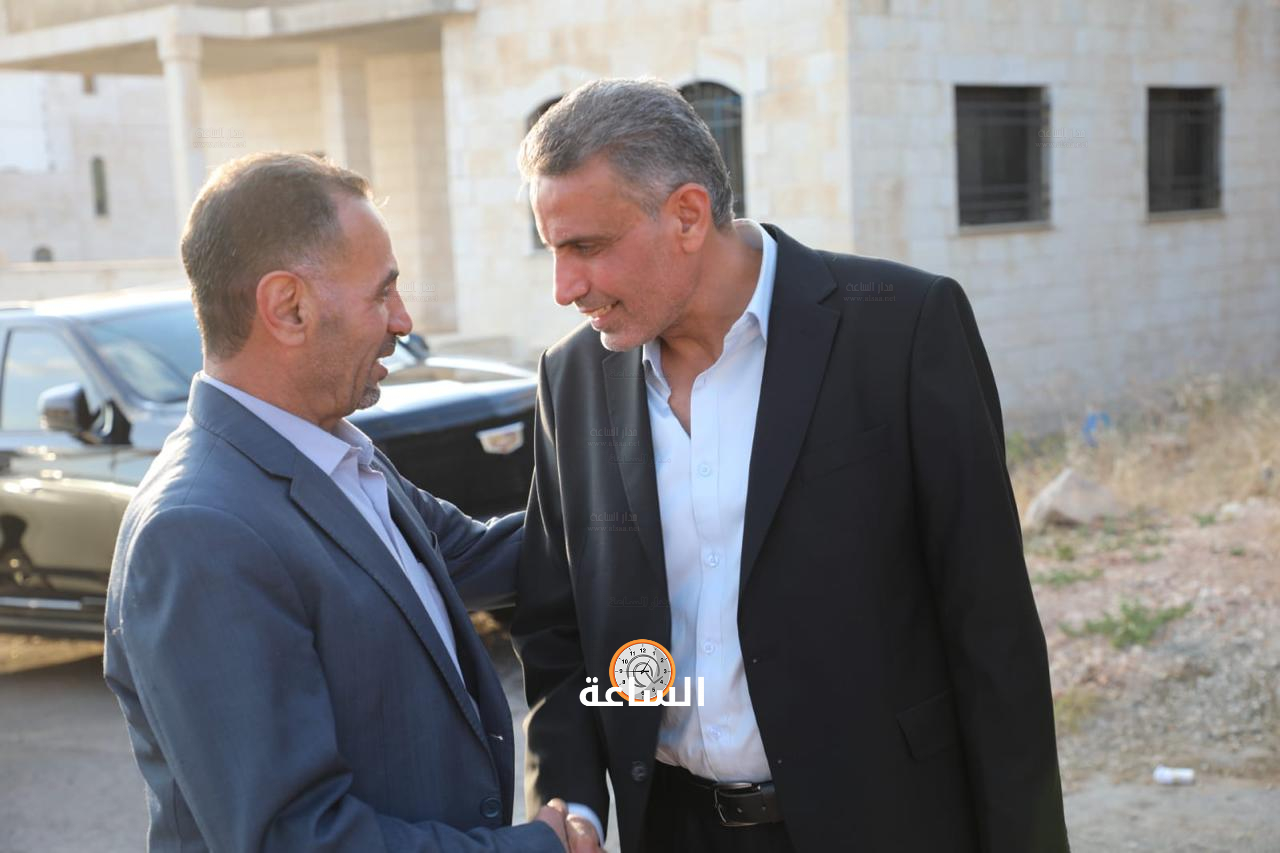 Madar Al-Saa Images 0.40099597187696445