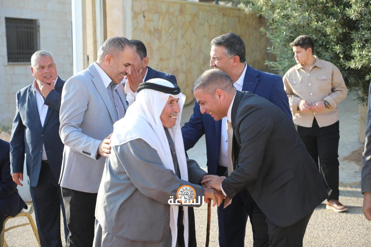 Madar Al-Saa Images 0.2439504572095229