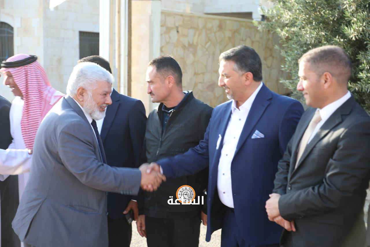 Madar Al-Saa Images 0.9784278400869092