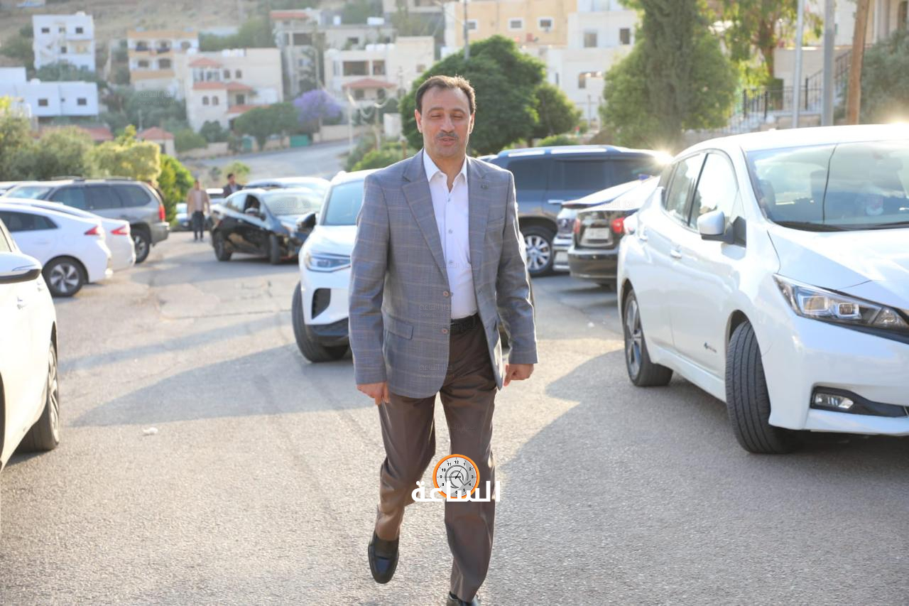 Madar Al-Saa Images 0.9462102869555373