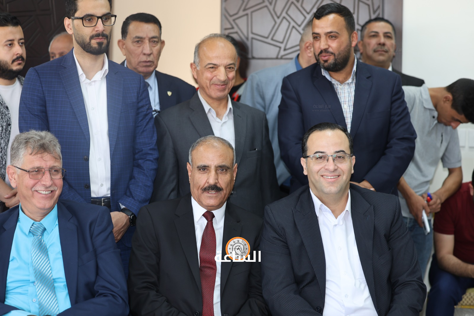Madar Al-Saa Images 0.48423039698406667