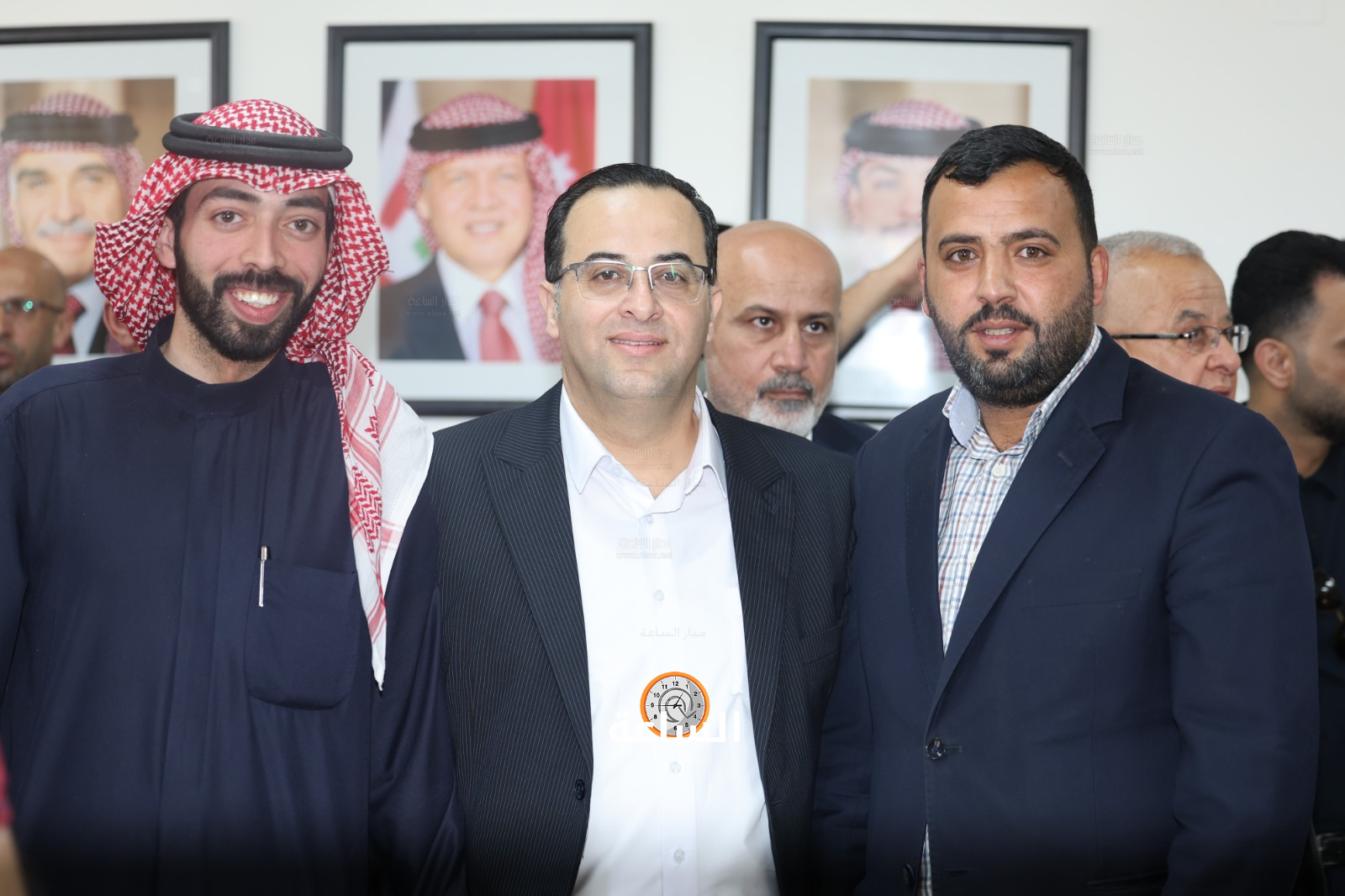 Madar Al-Saa Images 0.10921288302163756