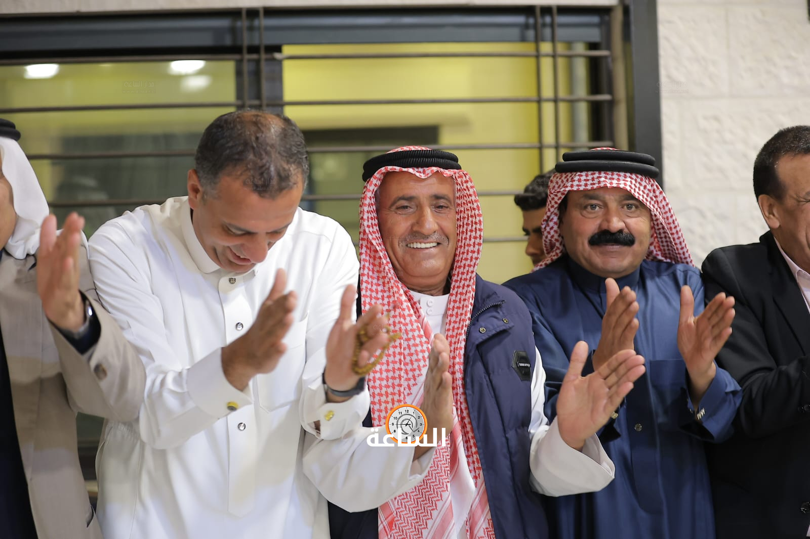 Madar Al-Saa Images 0.5561757739829977