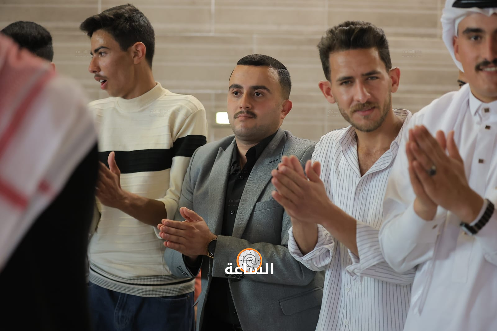Madar Al-Saa Images 0.6101146885803413